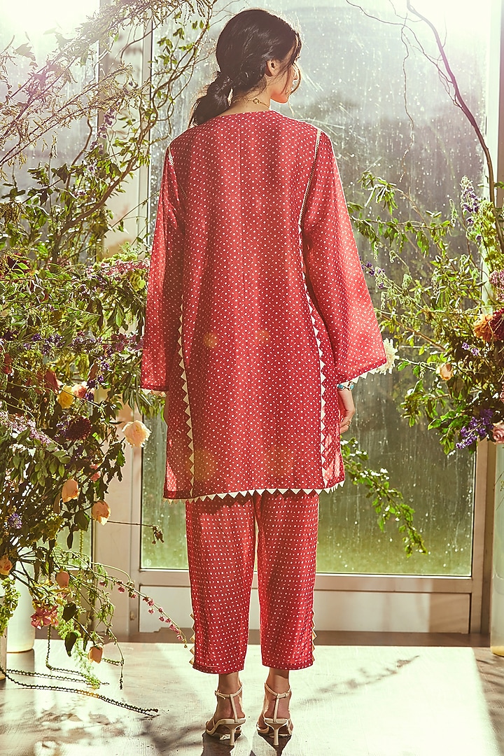 Medium Scarlet Red Printed Pleated Straight Pants by Ridhi Mehra Pret at Pernia's Pop Up Shop