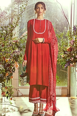 Red Chiffon Flared Kurta by Ridhi Mehra Pret