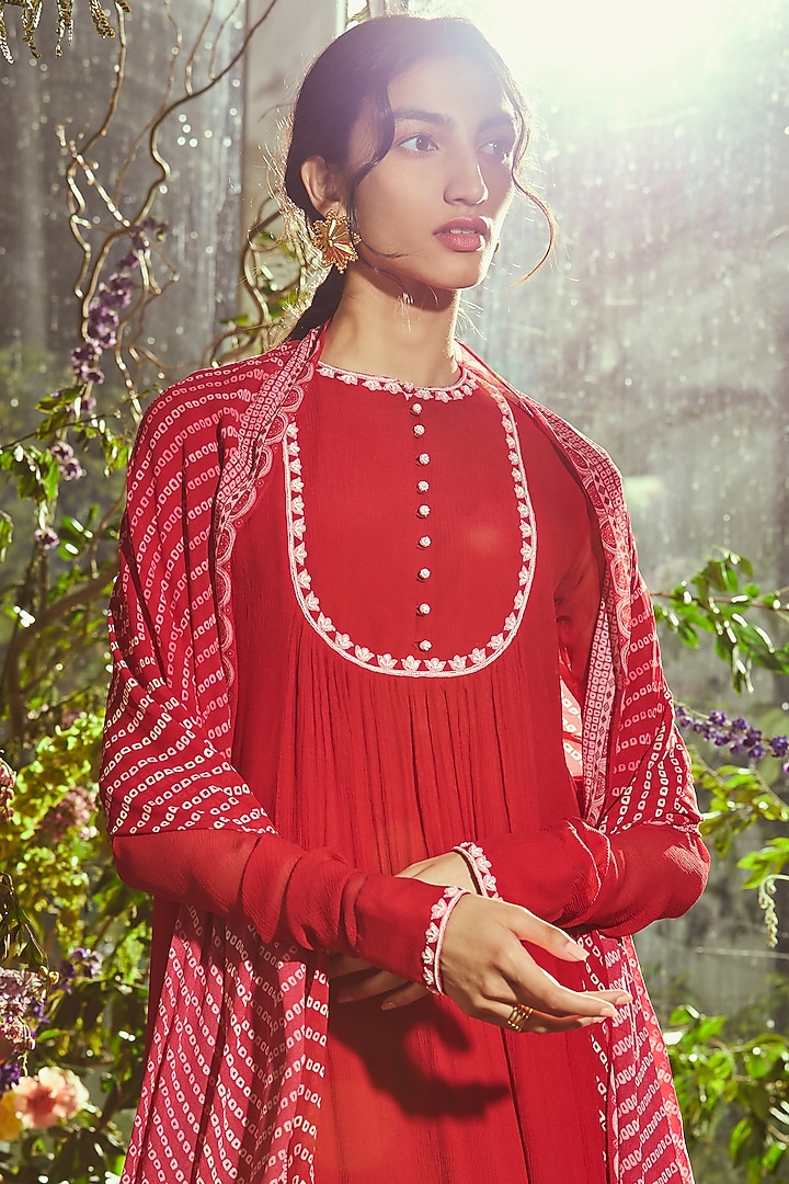 Red Chiffon Flared Kurta by Ridhi Mehra Pret at Pernia's Pop Up Shop