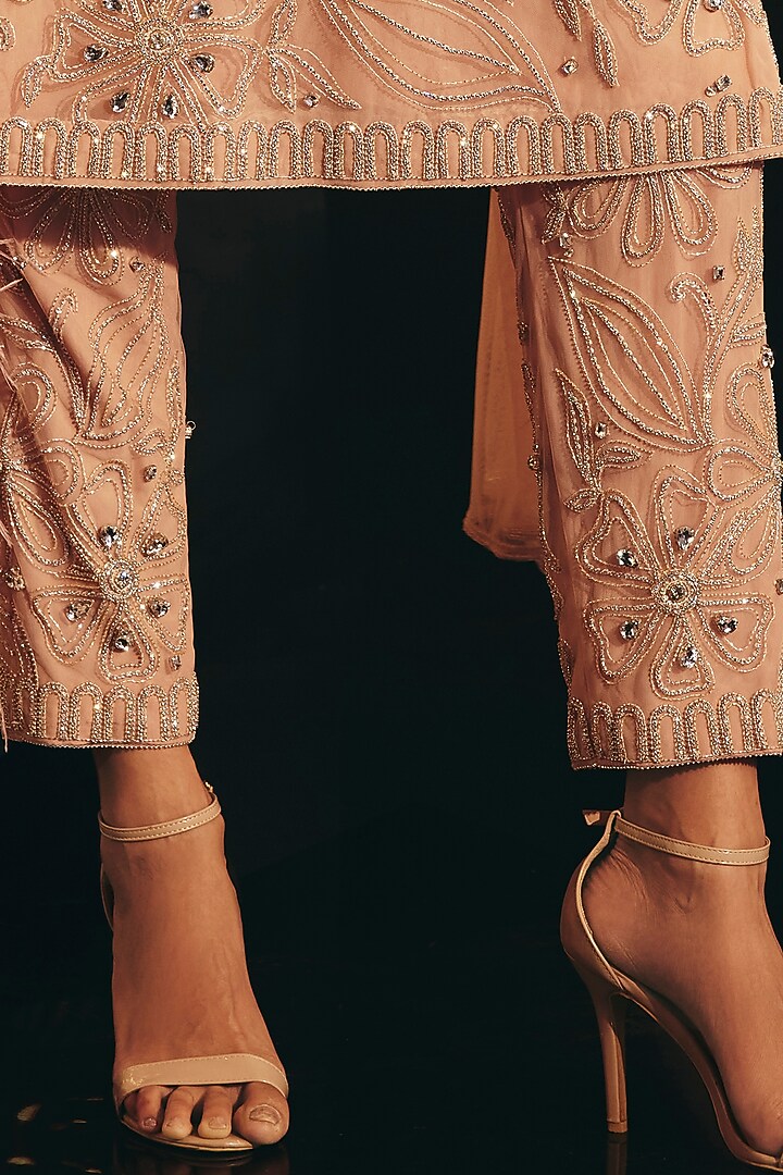 Beige Pink Embroidered Kurta Set by Ridhi Mehra at Pernia's Pop Up Shop