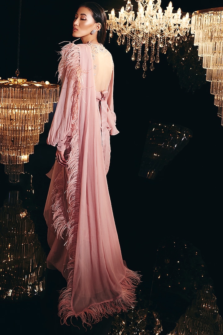 Dusty Pink Chiffon Organza Feather Embellished Draped Reception Saree Set by Ridhi Mehra at Pernia's Pop Up Shop