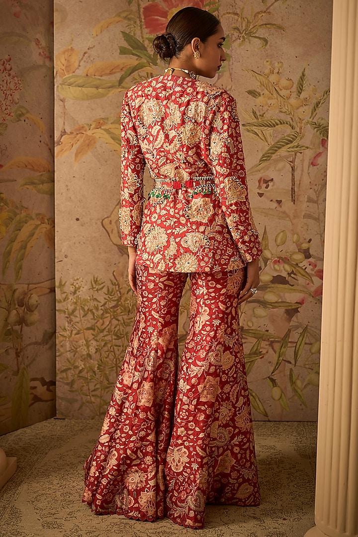 Red Raw Silk Printed Jacket Set by Ridhi Mehra at Pernia's Pop Up Shop