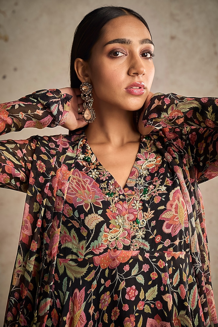 Black Chiffon Printed Gharara Set by Ridhi Mehra at Pernia's Pop Up Shop