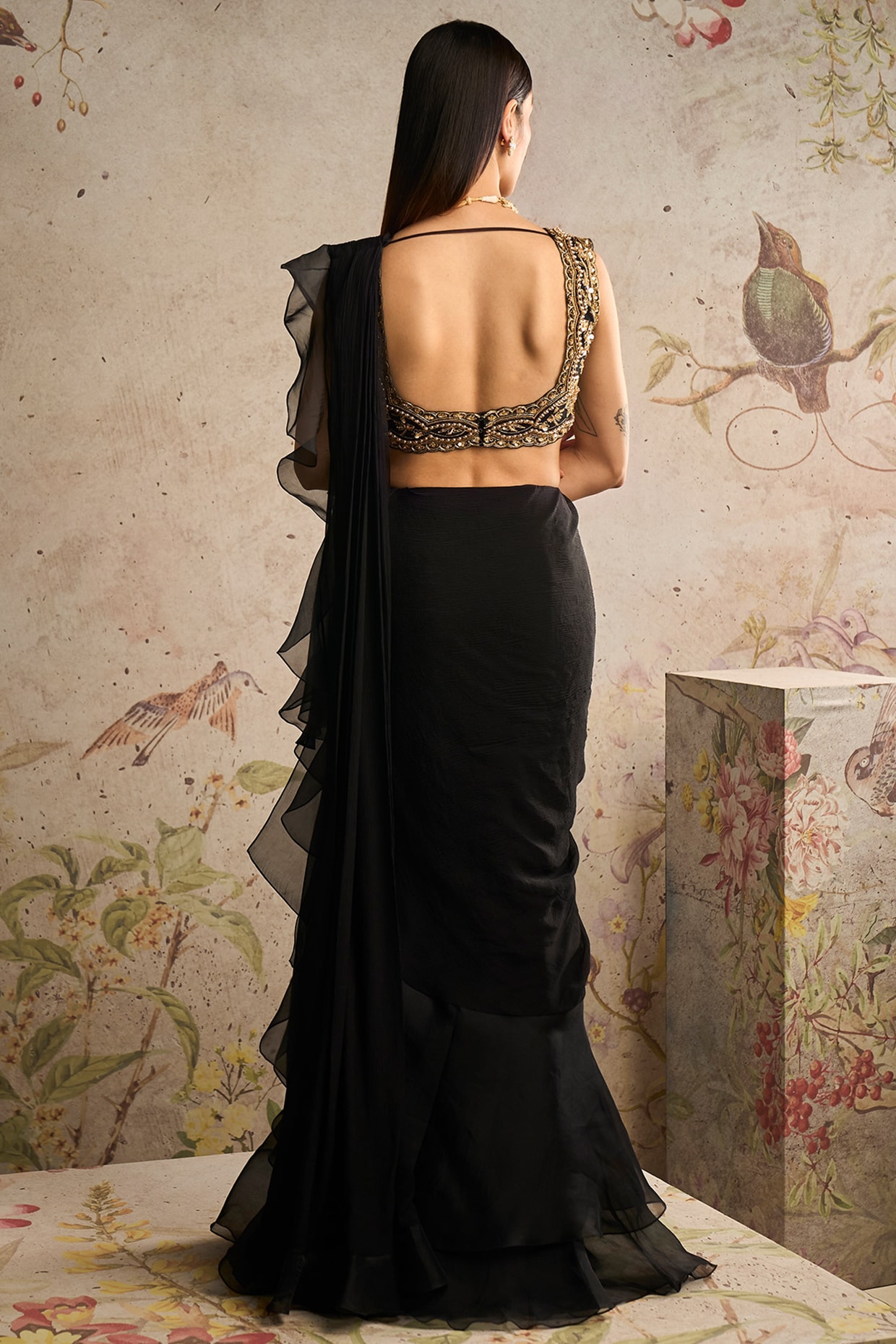 Buy Black Mukaish Hand Embroidered Chiffon Saree by Designer Geroo By  Neelam for Women online at Kaarimarket.com