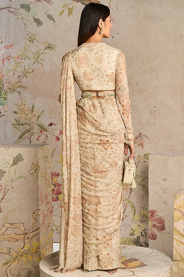 Ivory Chiffon Printed Wedding Saree Set by Ridhi Mehra at Pernia's Pop Up Shop