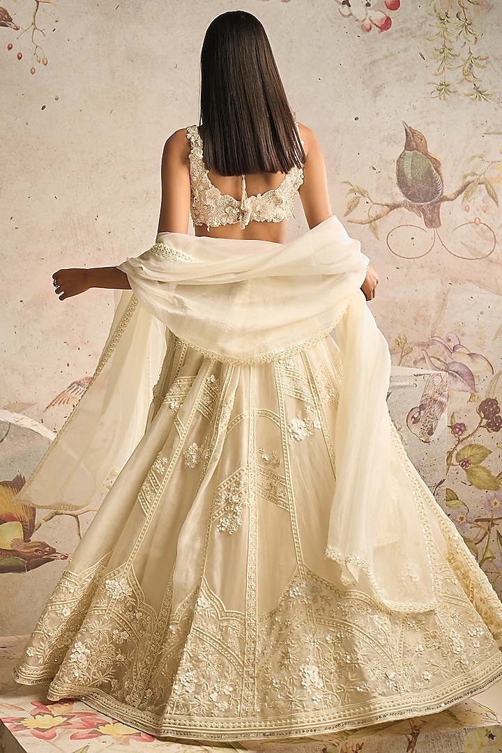 Ivory Organza Placement Embroidered Bridal Lehenga Set by Ridhi Mehra at Pernia's Pop Up Shop