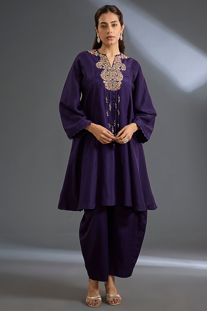 Purple Cotton Satin Kurta Set by Ridhi Mehra at Pernia's Pop Up Shop