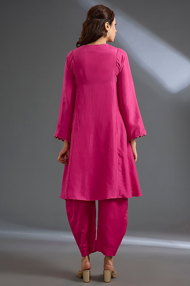 Fuchsia Habutai Silk Kurta Set by Ridhi Mehra at Pernia's Pop Up Shop