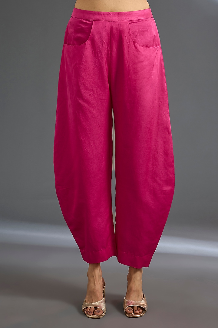 Fuchsia Habutai Silk Kurta Set by Ridhi Mehra at Pernia's Pop Up Shop