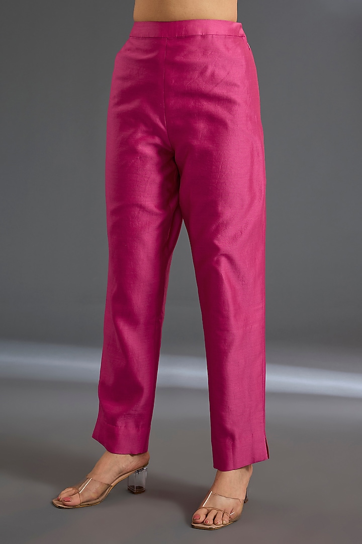 Fuchsia Habutai Silk Kaftan Set by Ridhi Mehra at Pernia's Pop Up Shop