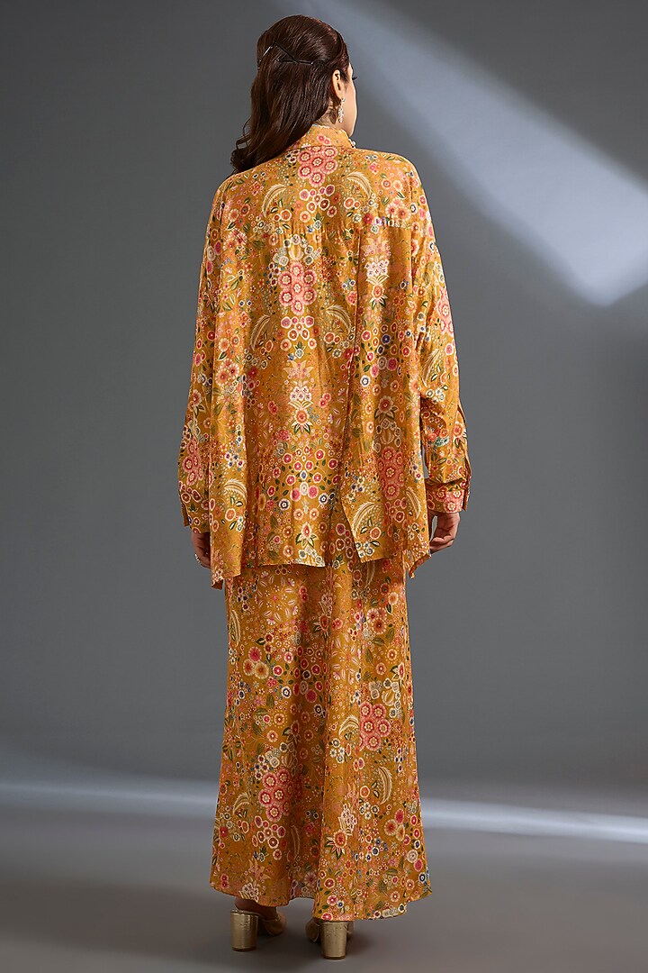 Yellow Raw Silk Co-Ord Set by Ridhi Mehra at Pernia's Pop Up Shop