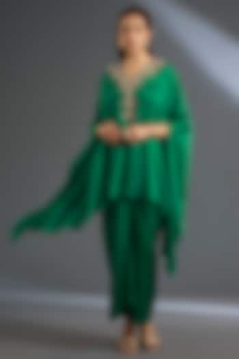 Bottle Green Fine Silk Cape Set by Ridhi Mehra at Pernia's Pop Up Shop