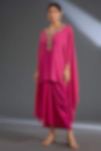 Royal Fuschia Fine Silk Cape Set by Ridhi Mehra at Pernia's Pop Up Shop