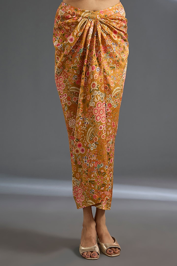 Yellow Fine Silk Printed Cape Set by Ridhi Mehra at Pernia's Pop Up Shop