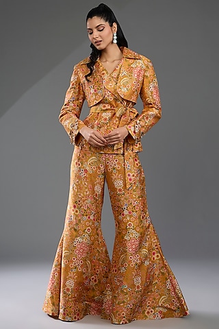 Yellow Raw Silk Printed Jacket Set by Ridhi Mehra