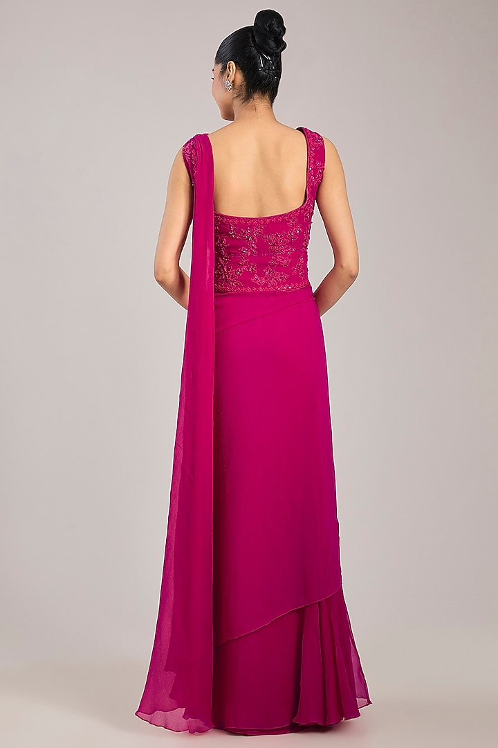 Fuchsia Georgette Draped Reception Saree Set by Ridhi Mehra at Pernia's Pop Up Shop