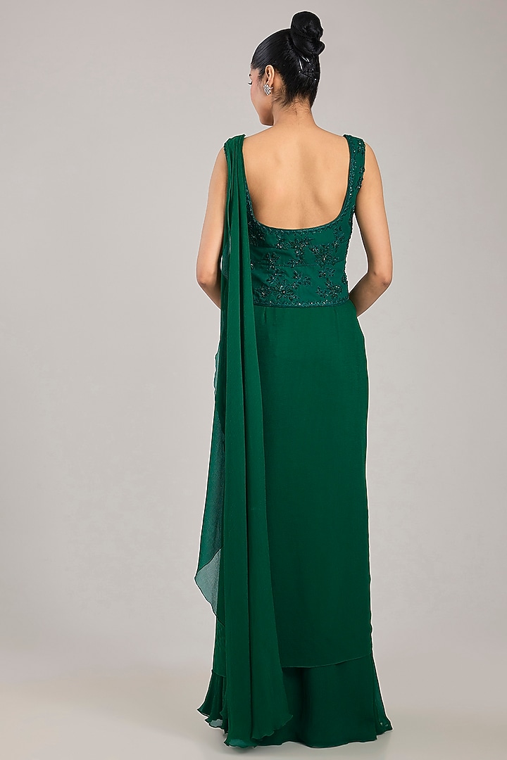 Emerald Green Georgette Draped Reception Saree Set by Ridhi Mehra at Pernia's Pop Up Shop