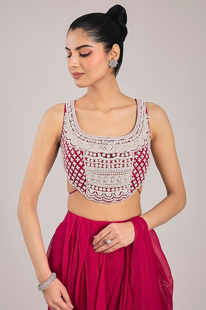 Red Chiffon Draped Reception Saree Set by Ridhi Mehra at Pernia's Pop Up Shop