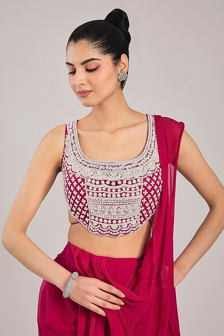 Red Chiffon Draped Reception Saree Set by Ridhi Mehra at Pernia's Pop Up Shop