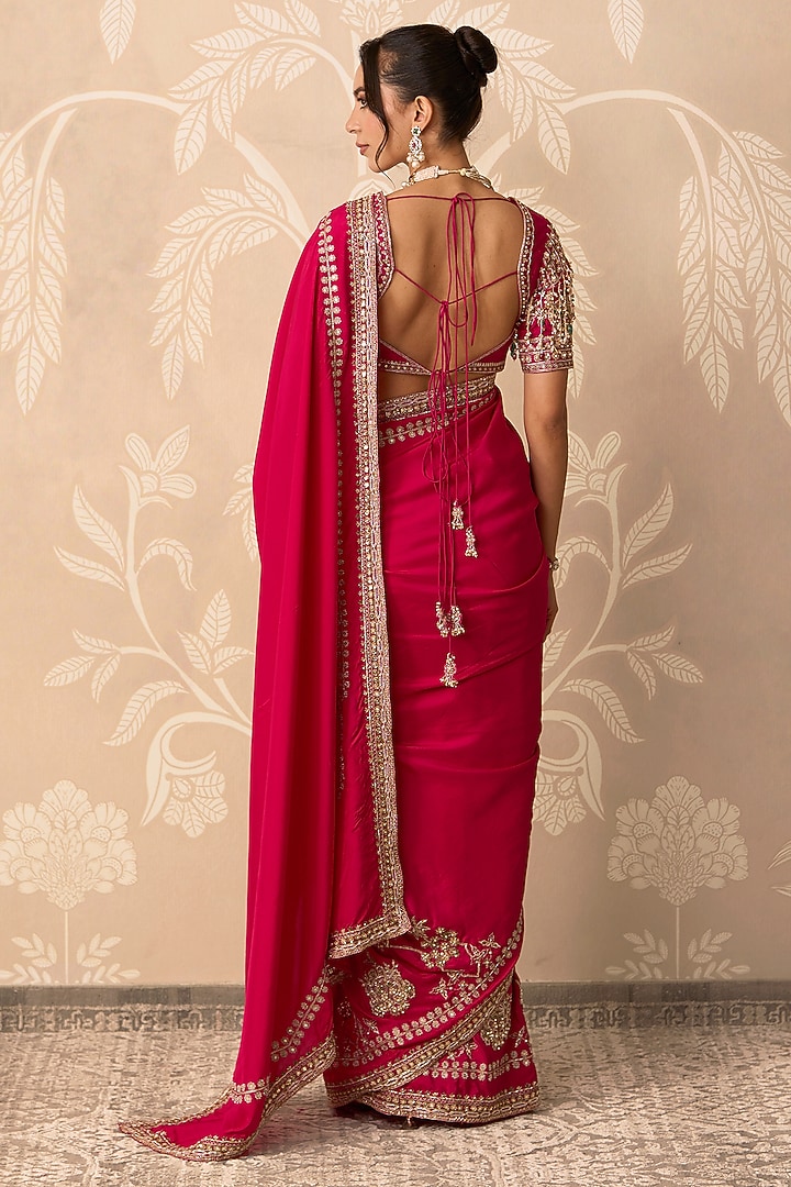 Fuchsia Silk Embroidered Bridal Saree Set by Ridhi Mehra at Pernia's Pop Up Shop