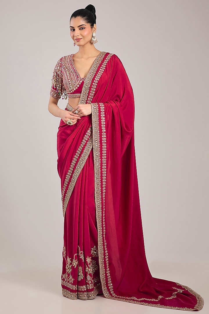 Red Silk Embroidered Bridal Saree Set by Ridhi Mehra at Pernia's Pop Up Shop
