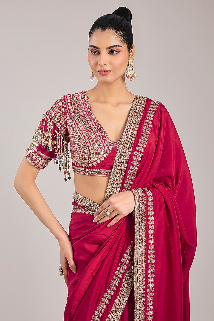 Red Silk Embroidered Bridal Saree Set by Ridhi Mehra at Pernia's Pop Up Shop