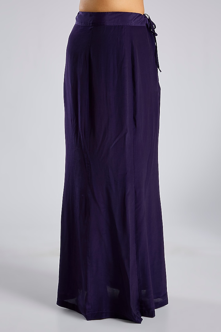 Purple Silk Embroidered Bridal Saree Set by Ridhi Mehra at Pernia's Pop Up Shop