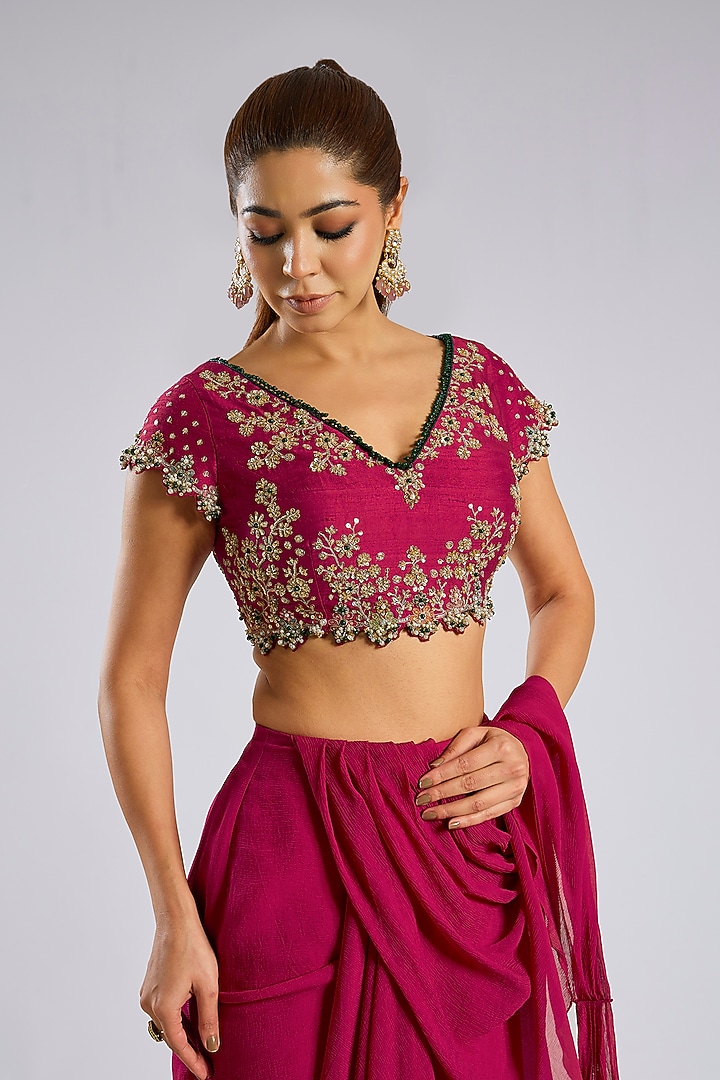 Red Chiffon Draped Reception Saree Set by Ridhi Mehra at Pernia's Pop Up Shop