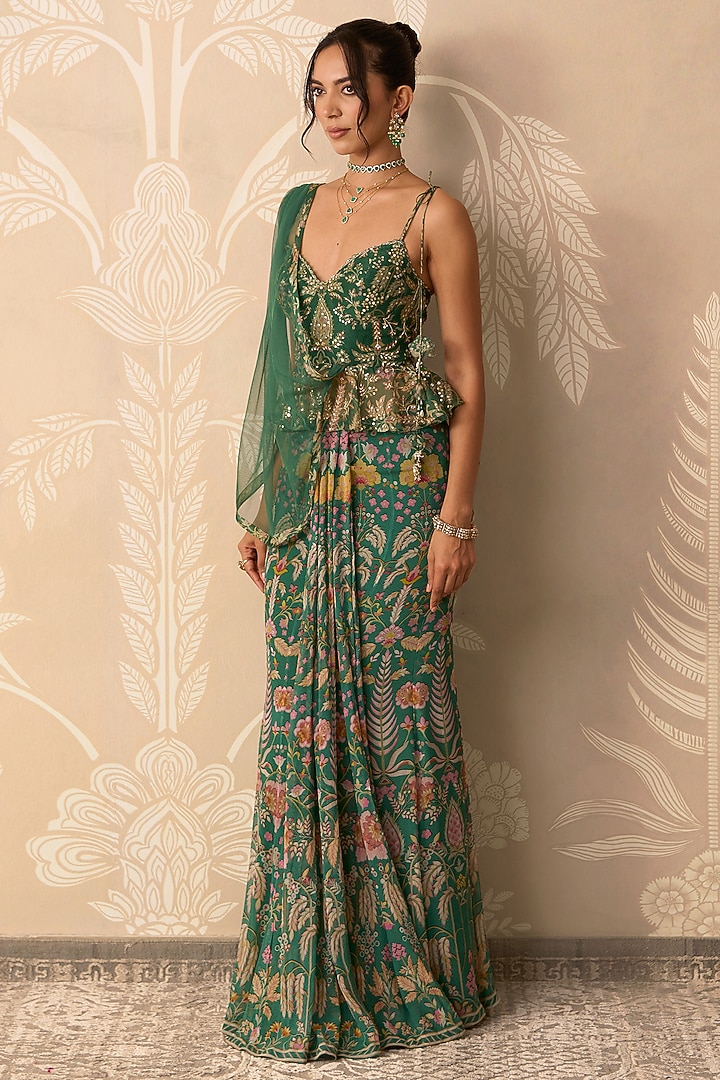 Green Chiffon Printed Draped Skirt Reception Saree Set by Ridhi Mehra at Pernia's Pop Up Shop