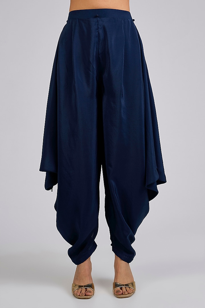 Navy Organza Embroidered Flared Kurta Set by Ridhi Mehra at Pernia's Pop Up Shop