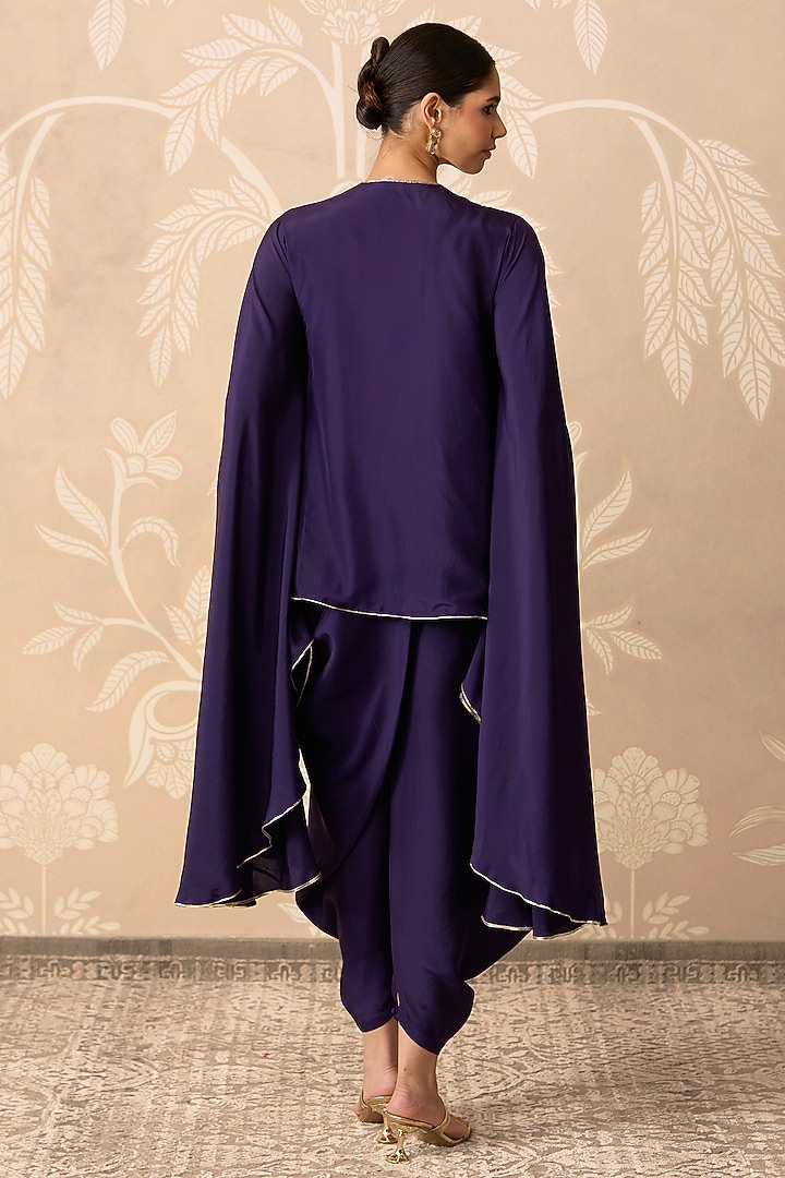 Purple Silk Embroidered Cape Set by Ridhi Mehra at Pernia's Pop Up Shop