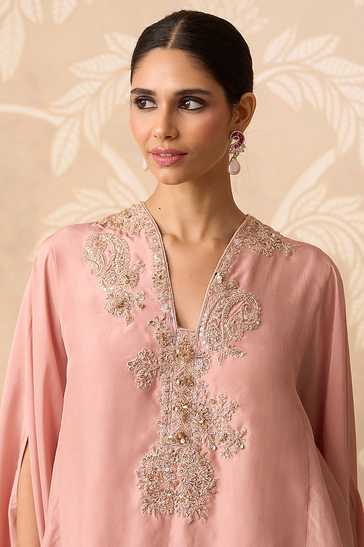 Dusky Pink Silk Embroidered Cape Set by Ridhi Mehra at Pernia's Pop Up Shop