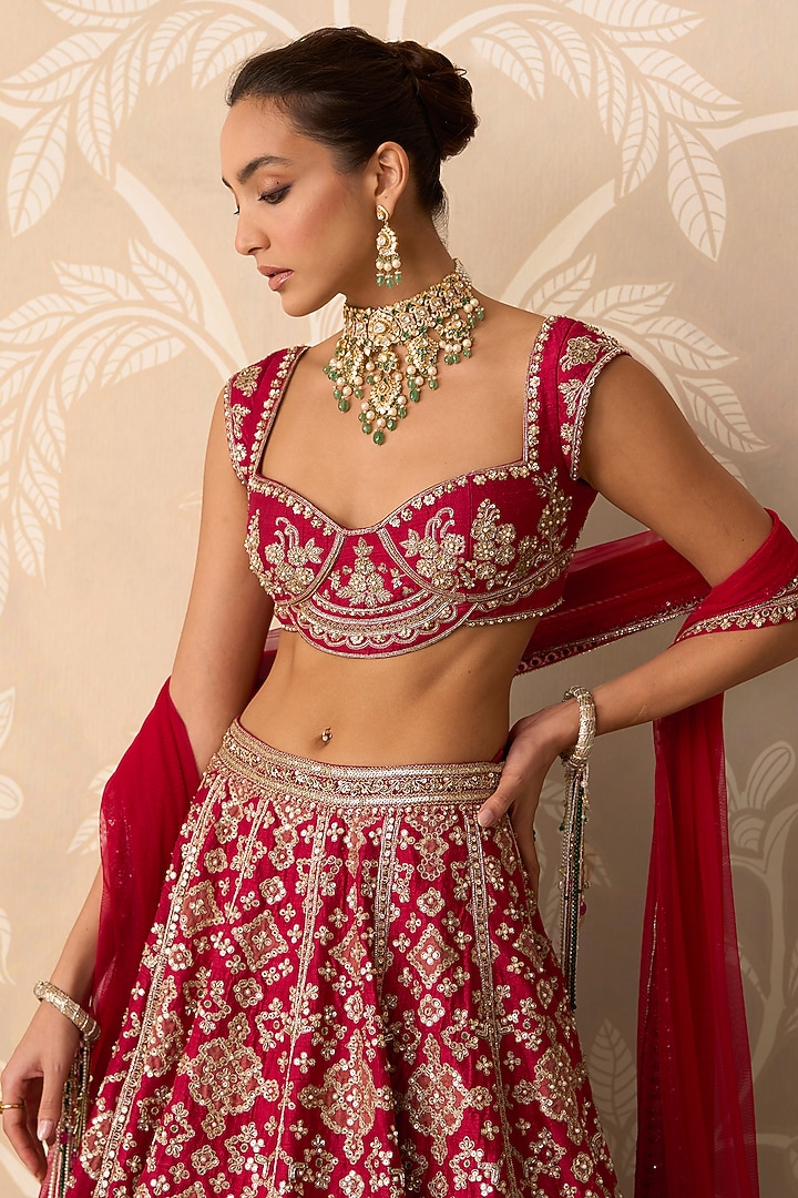 Red Raw Silk Embroidered Bridal Lehenga Set by Ridhi Mehra at Pernia's Pop Up Shop