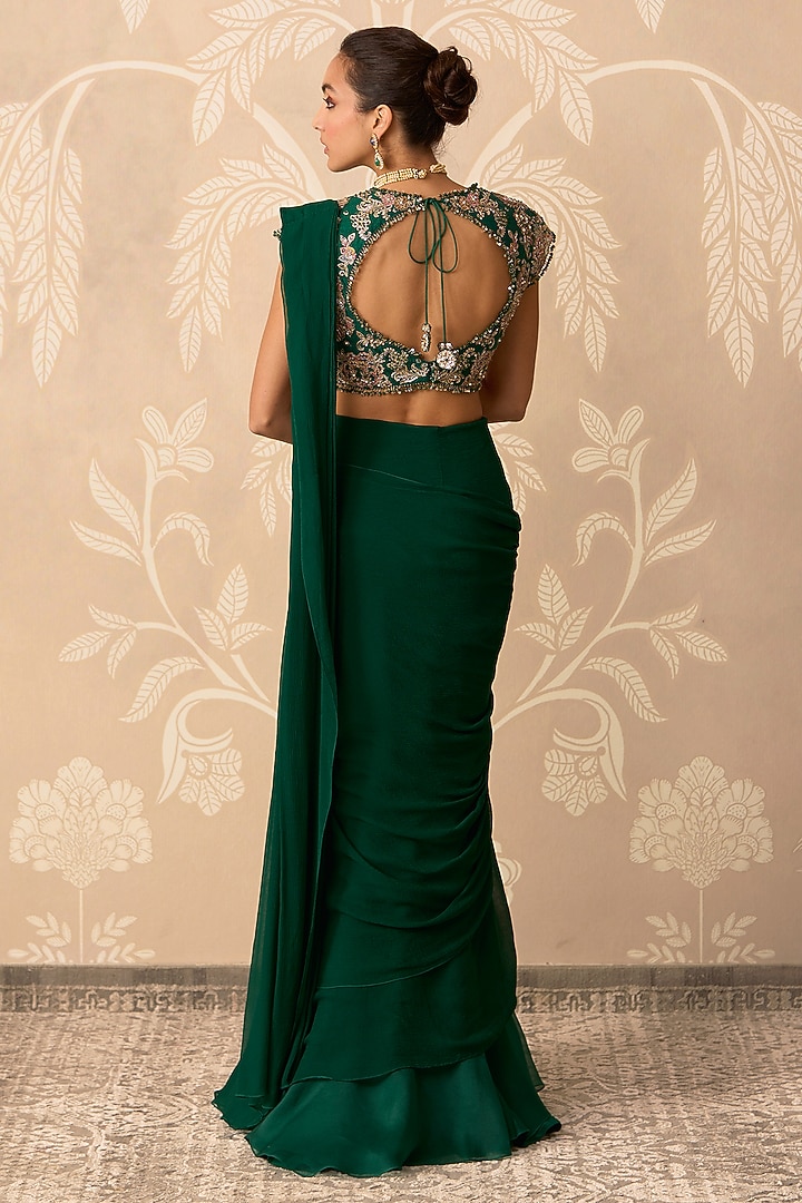 Emerald Green Organza & Chiffon Draped Reception Saree Set by Ridhi Mehra at Pernia's Pop Up Shop