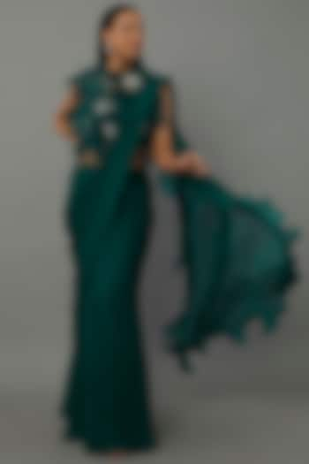 Emerald Green Chiffon Draped Saree Set by Ridhi Mehra at Pernia's Pop Up Shop