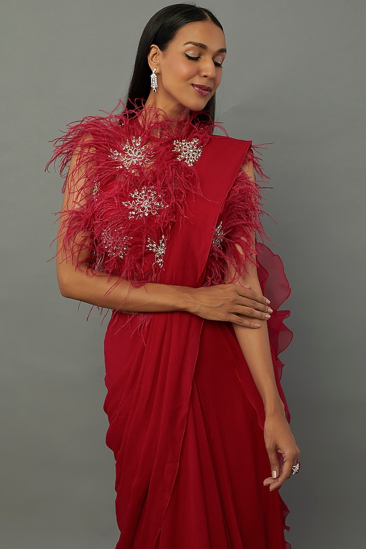 Red Chiffon Draped Reception Saree Set by Ridhi Mehra at Pernia's Pop Up Shop