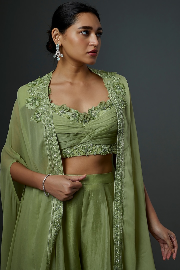 Mint Green Organza Cape Set by Ridhi Mehra at Pernia's Pop Up Shop