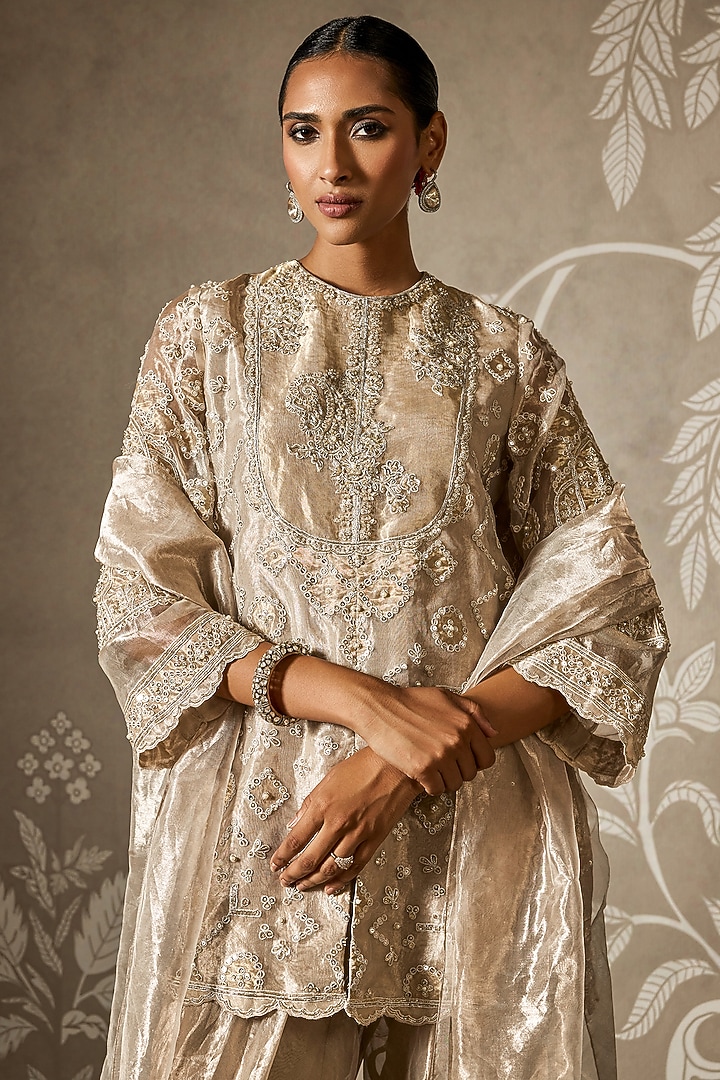 Water Gold Tissue Embroidered Kurta Set by Ridhi Mehra at Pernia's Pop Up Shop