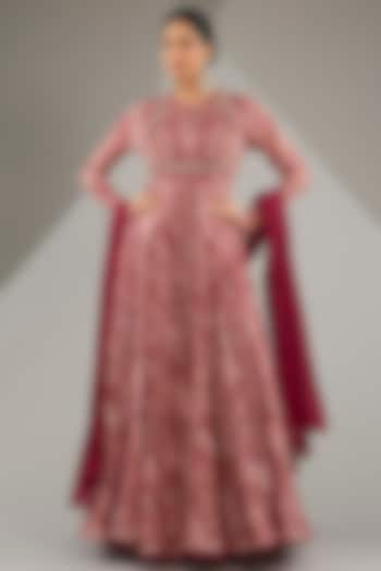 Fuchsia Pink Mulmul Printed & Embroidered Anarkali Set by Ridhi Mehra at Pernia's Pop Up Shop