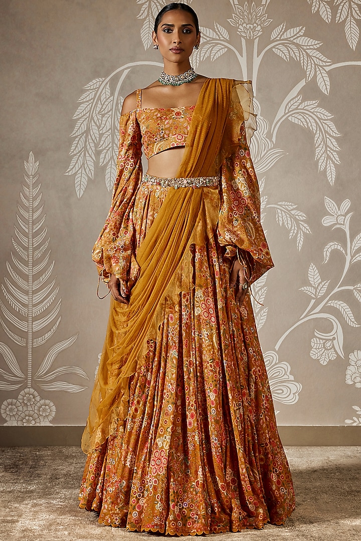 Yellow Mulmul Printed Wedding Lehenga Set by Ridhi Mehra at Pernia's Pop Up Shop