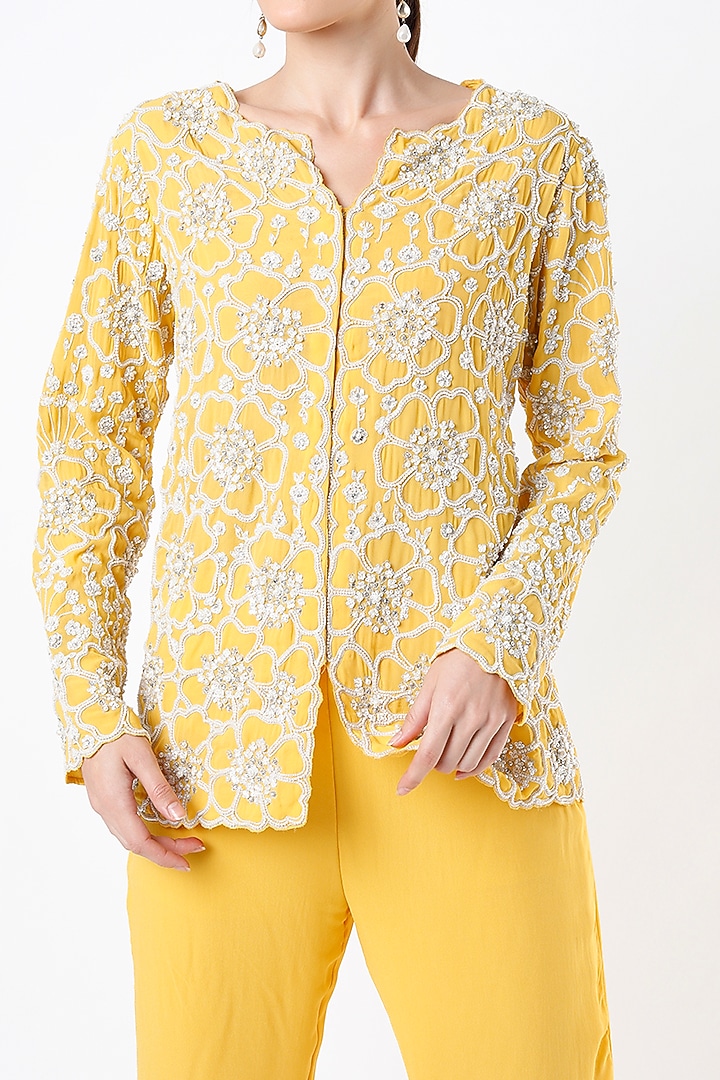 Primrose Yellow Georgette Pant Set by Ridhi Mehra at Pernia's Pop Up Shop