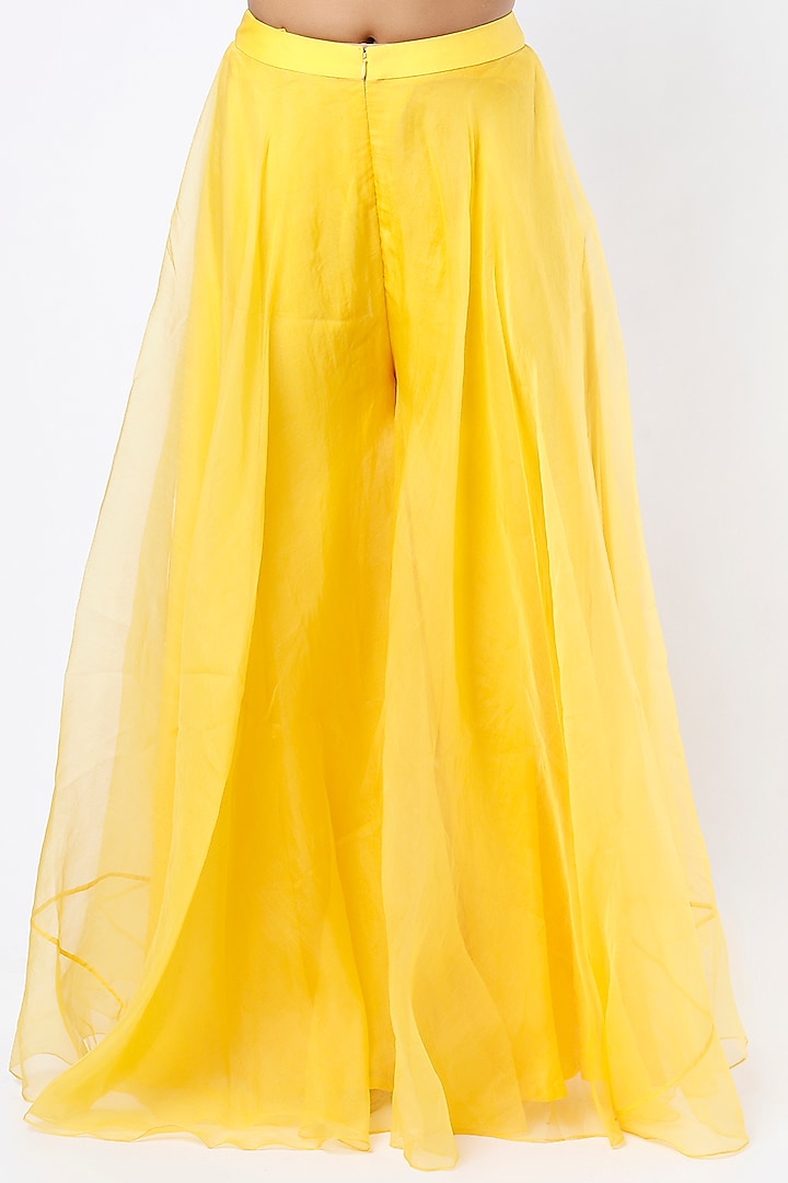 Primrose Yellow Organza Bridal Sharara Set by Ridhi Mehra at Pernia's Pop Up Shop