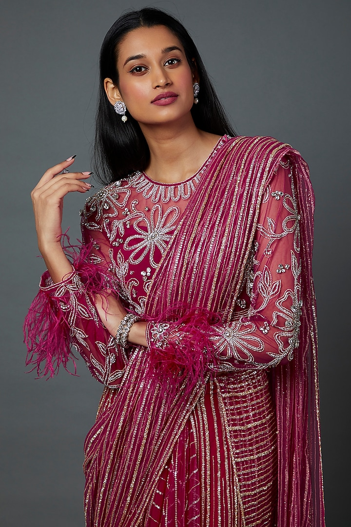 Red Organza Sequinned Bridal Saree Set by Ridhi Mehra at Pernia's Pop Up Shop