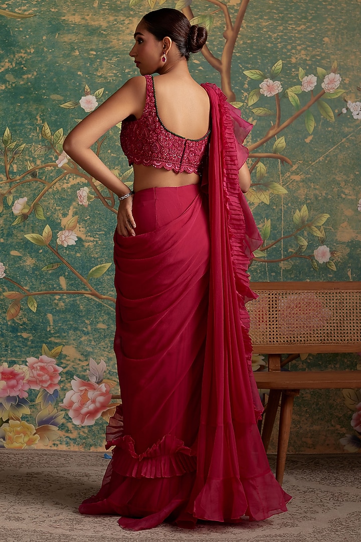 Deep Fuchsia Chiffon & Organza Ruffled Reception Saree Set by Ridhi Mehra at Pernia's Pop Up Shop