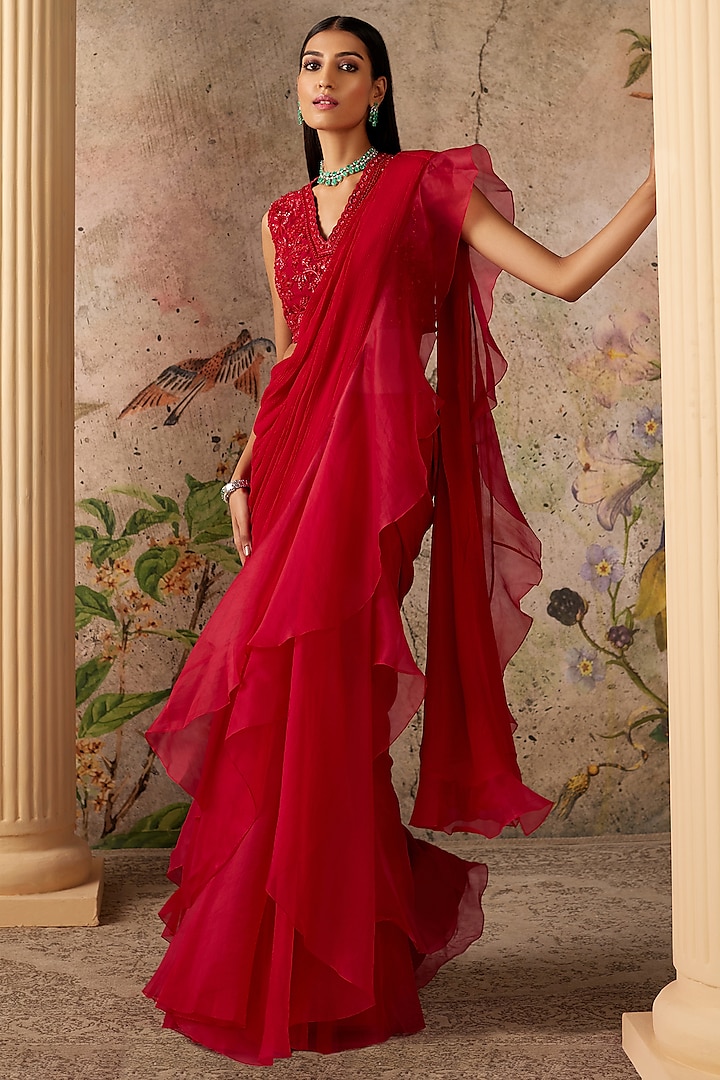 Red Chiffon & Organza Ruffled Saree Set by Ridhi Mehra at Pernia's Pop Up Shop