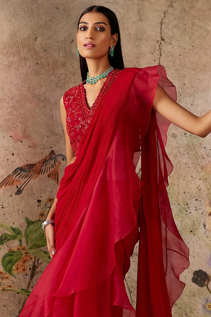 Red Chiffon & Organza Ruffled Reception Saree Set by Ridhi Mehra at Pernia's Pop Up Shop
