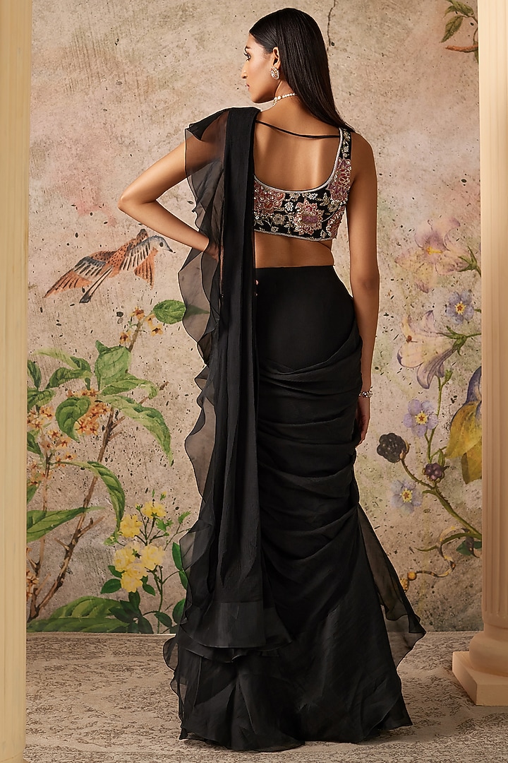 Black Chiffon & Organza Draped Ruffled Reception Saree Set by Ridhi Mehra at Pernia's Pop Up Shop