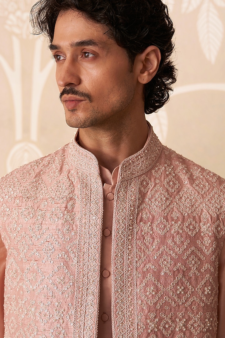 Dusty Pink Organza Embroidered Bundi Jacket Set by Ridhi Mehra Men at Pernia's Pop Up Shop