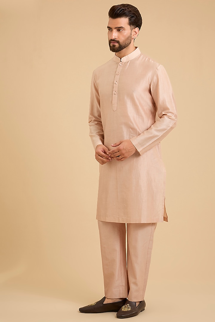 Dusky Pink Raw Silk Bundi Jacket Set by Ridhi Mehra Men at Pernia's Pop Up Shop