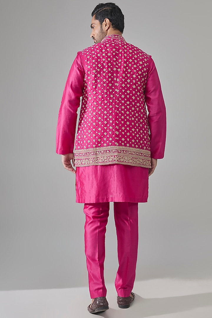 Fuchsia Chanderi Bundi Jacket Set by Ridhi Mehra Men at Pernia's Pop Up Shop